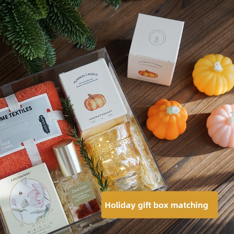 Ręcznie robiona, zapachowa świ – Silk Candle recenzja i cena